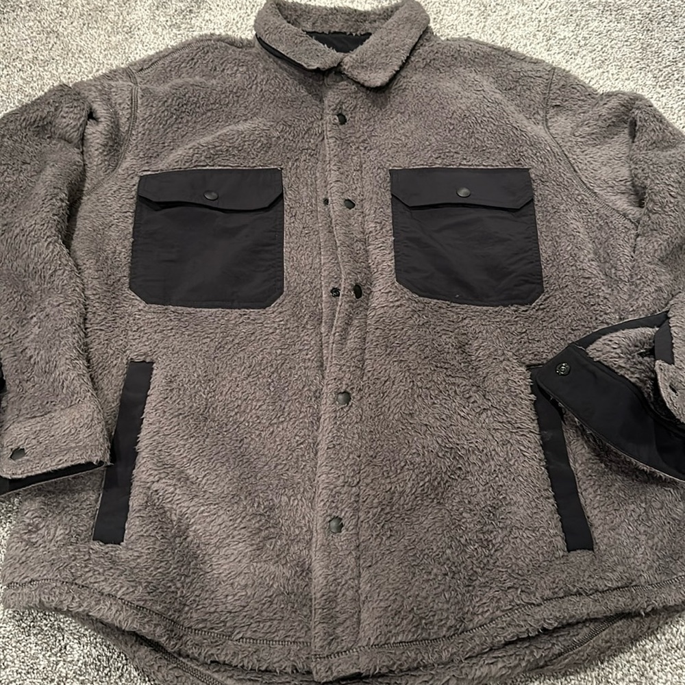 OuterKnown Men's Cozy Teddy Shacket Button Up - XL - Picture 5 of 7
